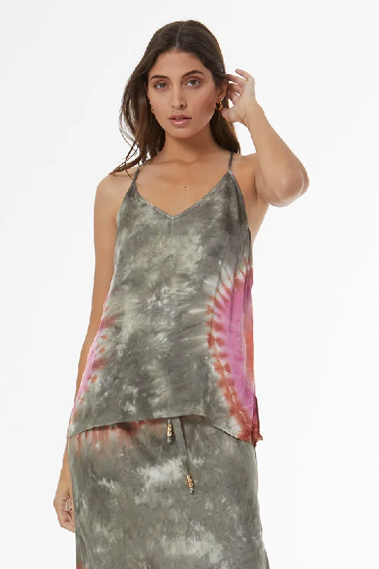 Weekend Deals That Please Mi Amor Top // Bordeaux Soloar Flare Wash