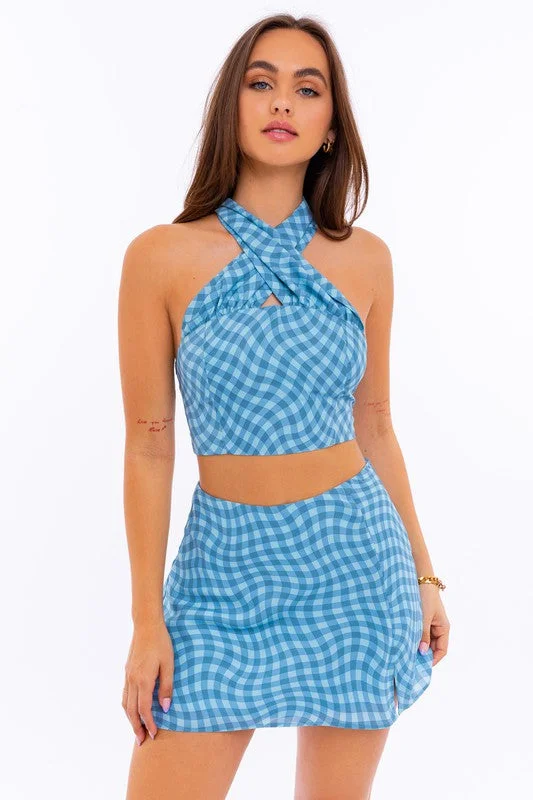 Bargain Blast Halter Neck Crop Top