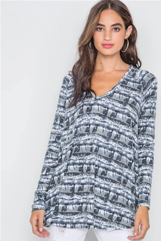 Weekend Special Black Mix Dye Knit V-Neck Loose Fit Top