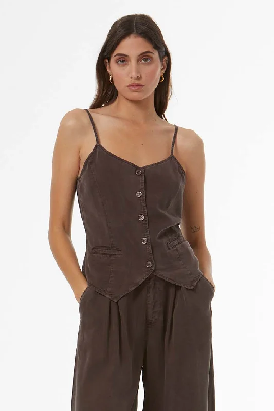 Weekend Discounts to Enjoy Tate Vest // Java Pigment