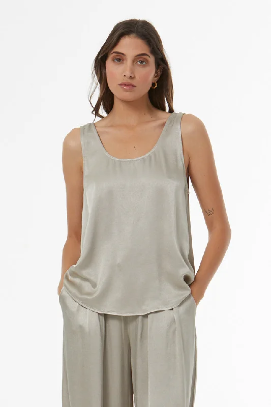 Amazing Deals Dana Scoop Tank // Harbor Grey