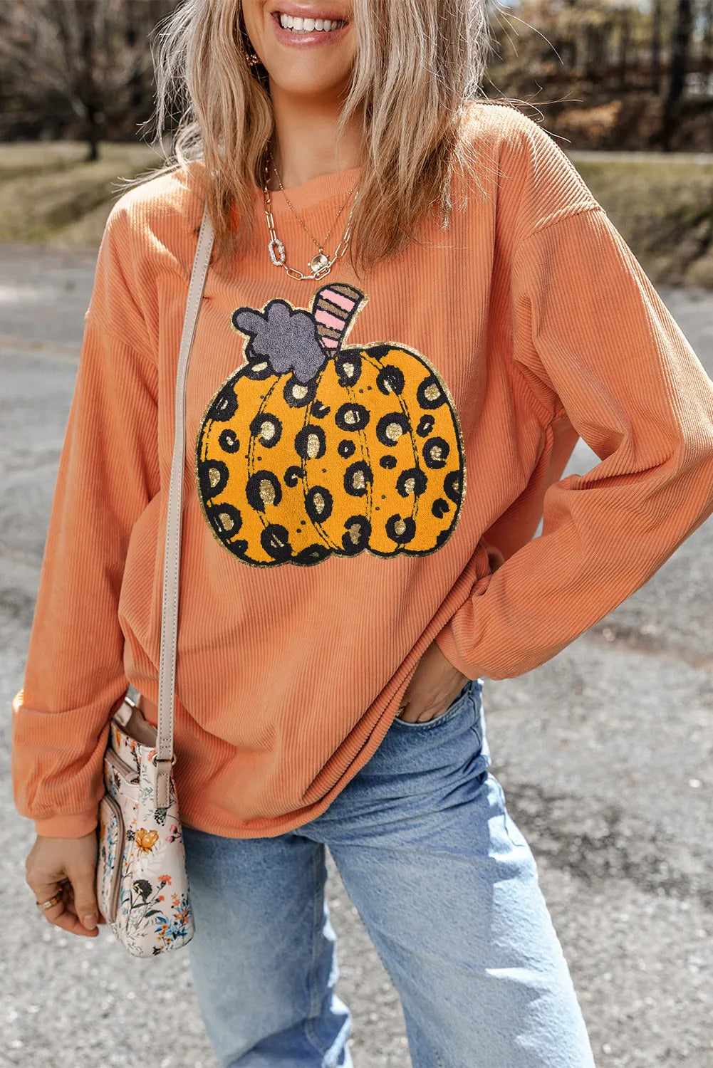 Weekend Offers That Shine Leopard Pumpkin Women's Graphic Long Sleeve Sweatshirt