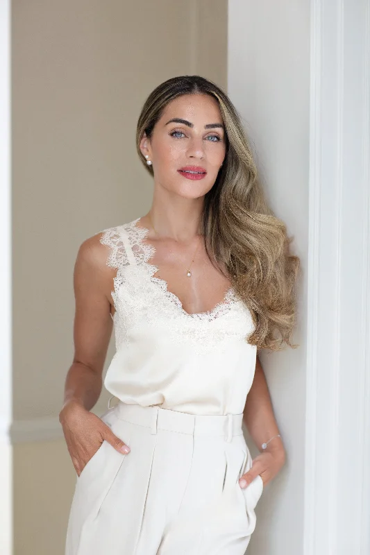 Deal of the Day "The Becky" - Silk Cami (Bra Friendly Champagne)