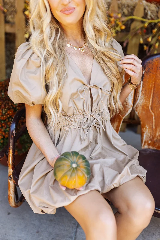 Weekend Discounts to Grab Falling Hard Dress - Khaki