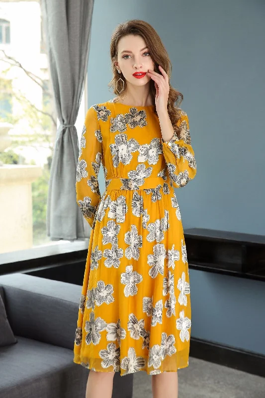 Big Discounts Floral Fitted Waist Midi Dress