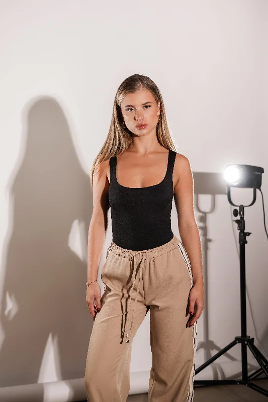Bargain Alert Mouwloze bodysuit seamless zwart -  Leila