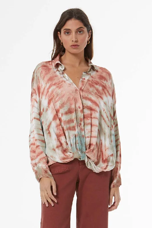 Weekend Deals That Sizzle Tourist Satin Top // Deep Rust Venus Wash
