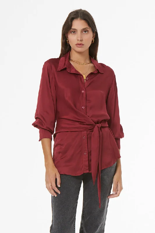 Closeout Deal Flynn Top // Garnet