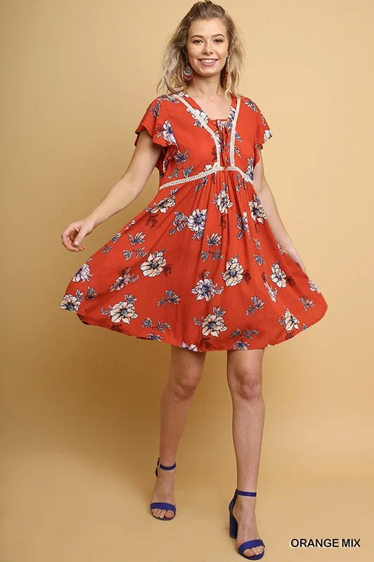 Weekend Bargains to Sizzle Floral Print Babydoll Dress